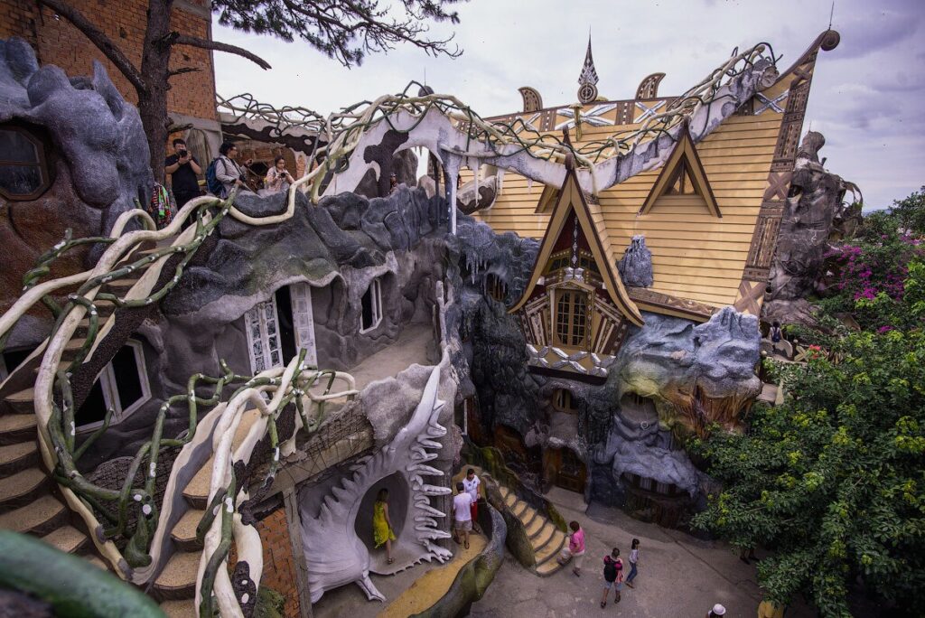 Crazy House парк